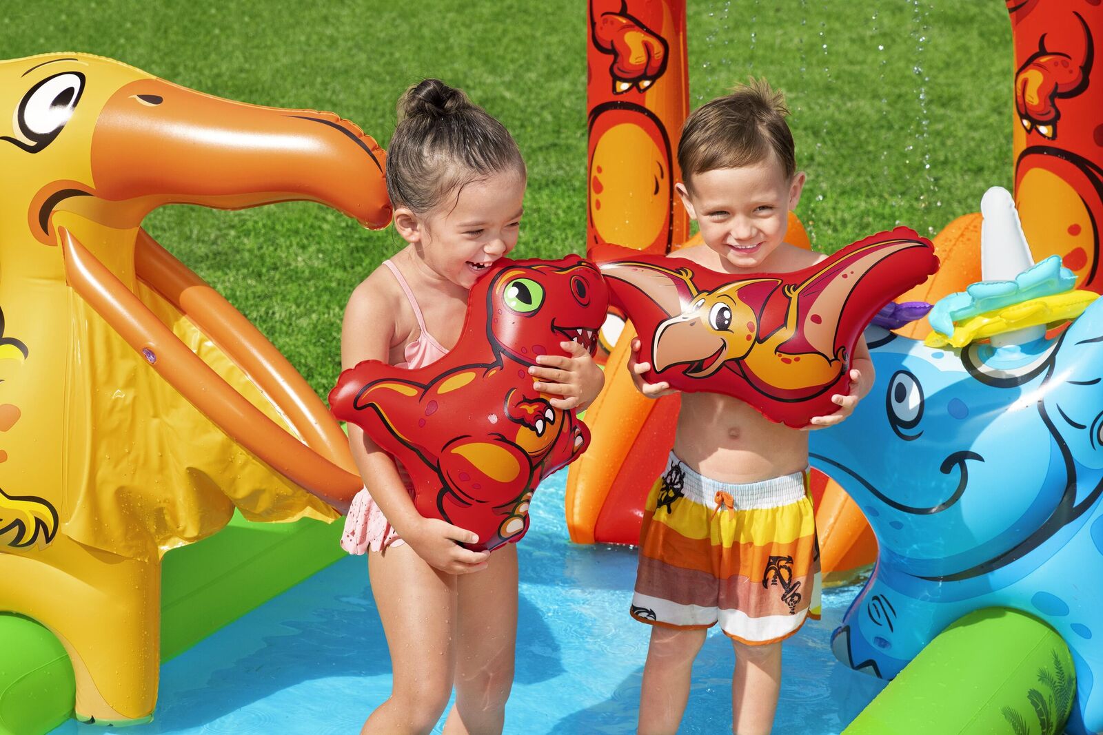 190L Jurassic Splash Water Play Centre, Bright Dinosaur Theme with Slide - SM Everyday Living