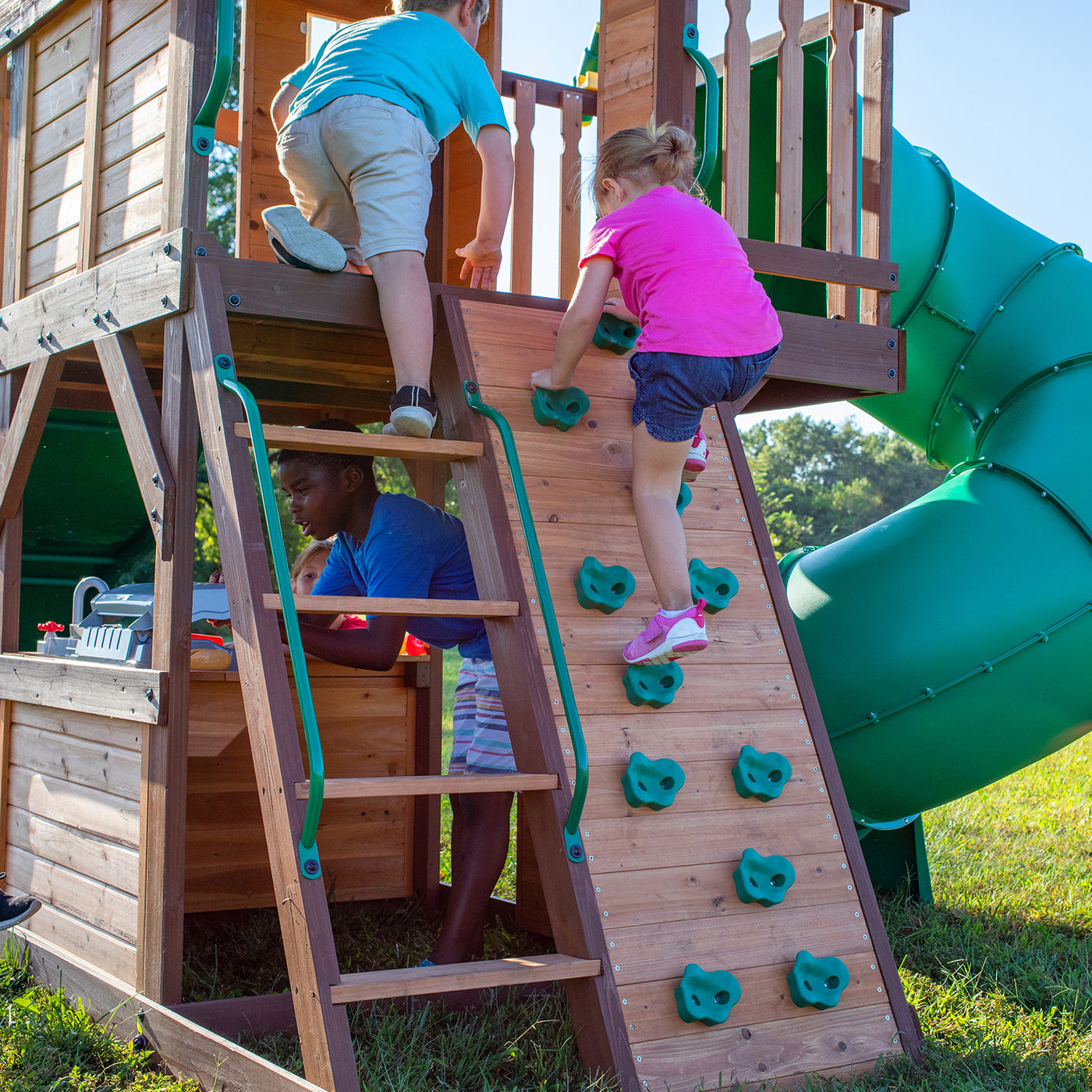 Backyard Discovery Cedar Cove Play Centre - SM Everyday Living
