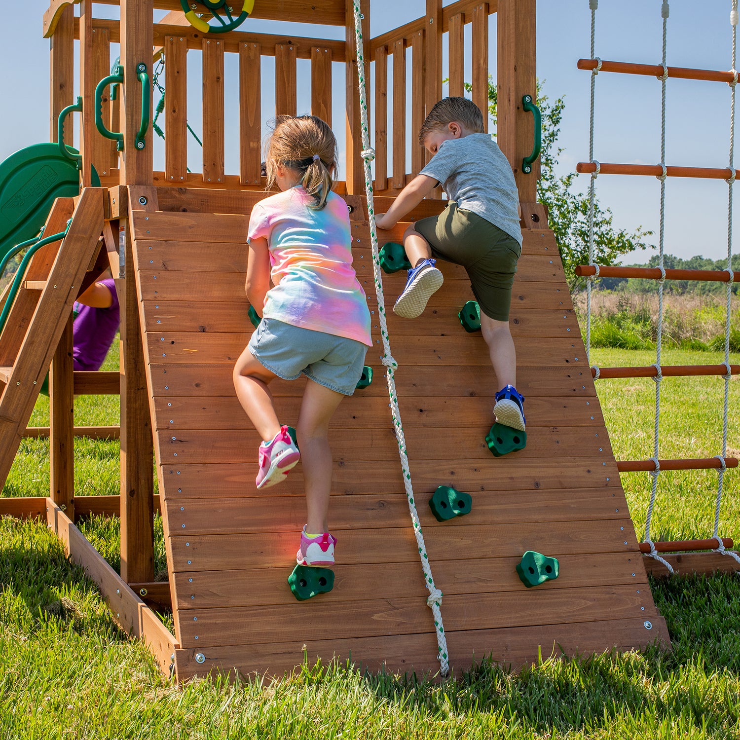 Backyard Discovery Grayson Peak Play Centre - SM Everyday Living