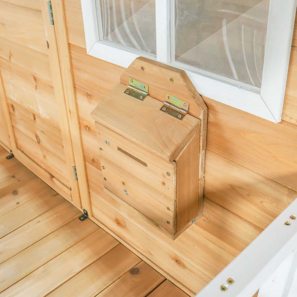 Kids Cubby House